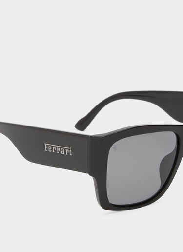 Ferrari Ferrari sunglasses in black acetate with grey polarised lenses Black F1256f