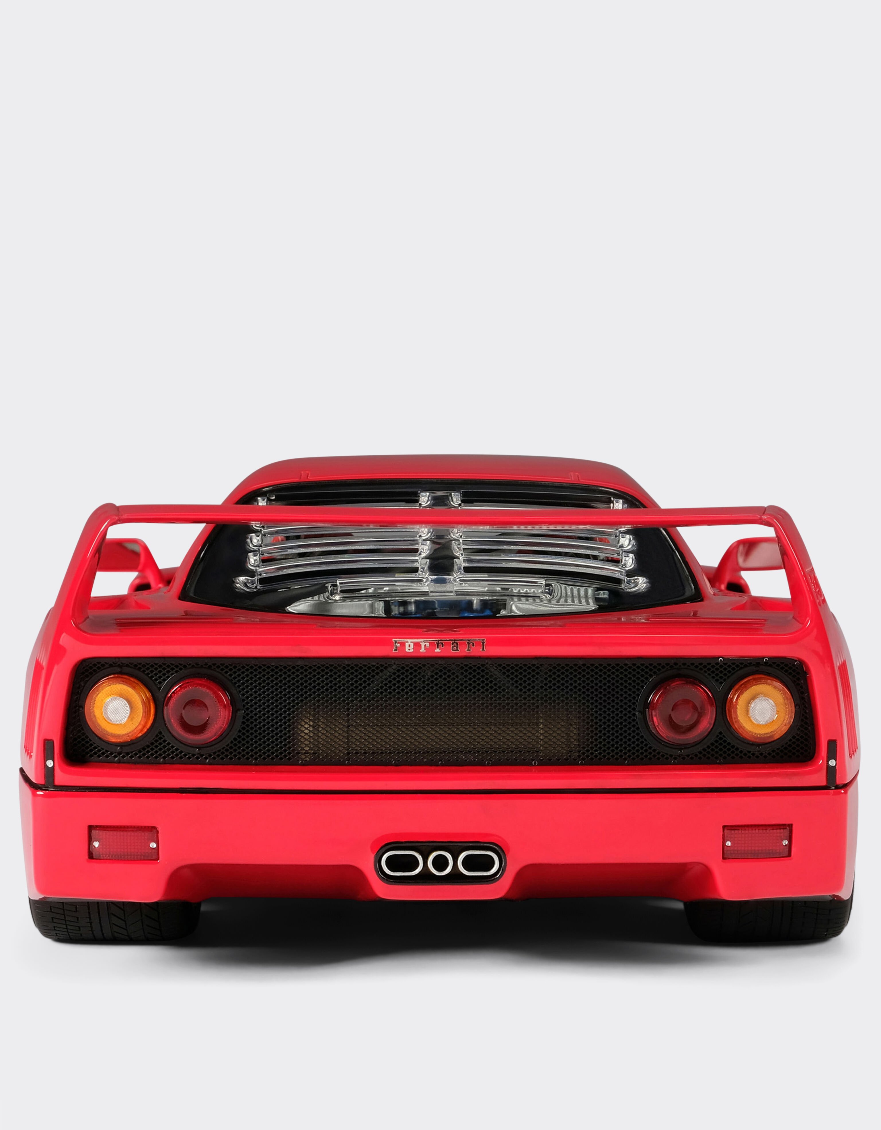 Ferrari 1:18 scale model F40 Red F0112f