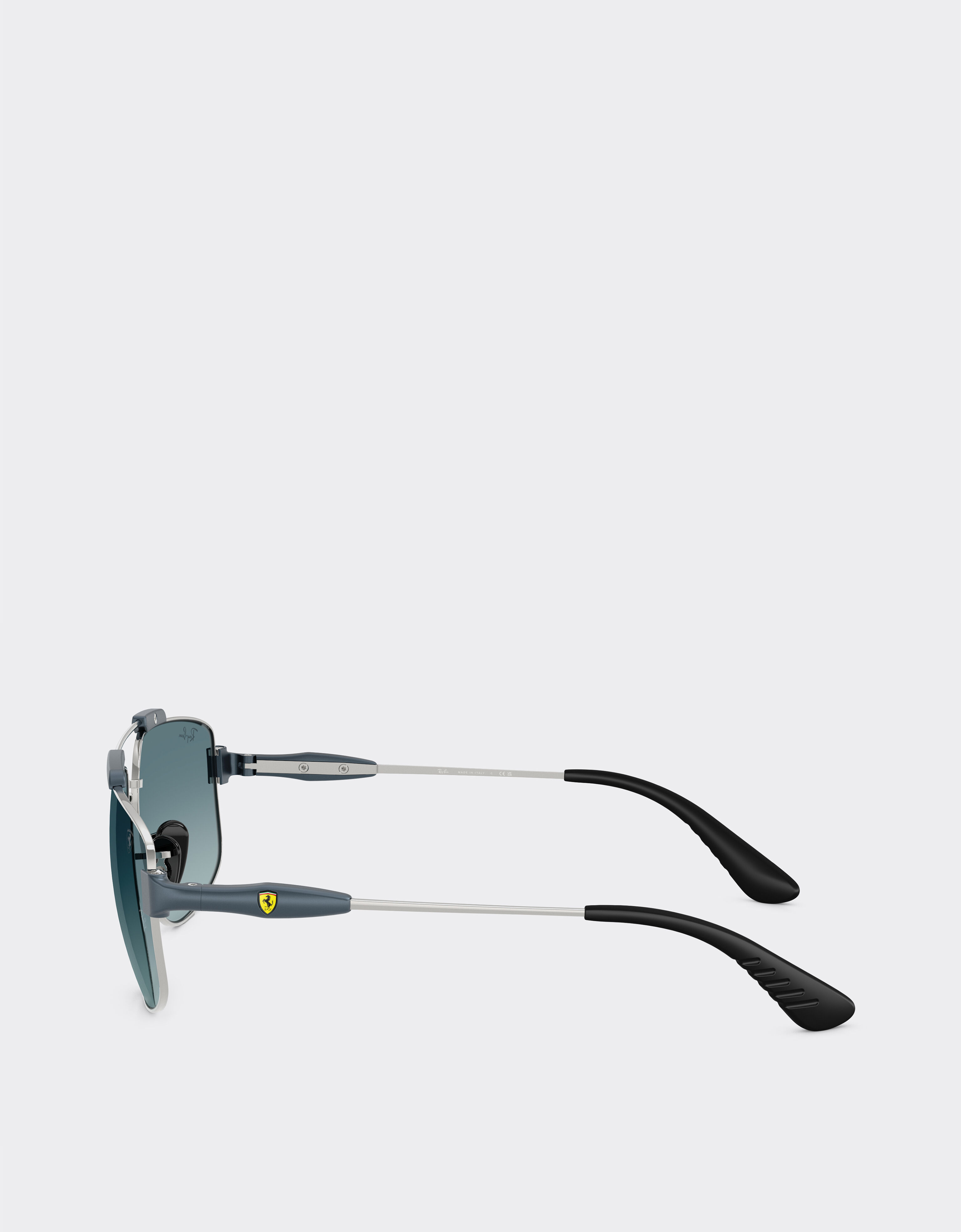 Ferrari Ray-Ban pour Scuderia Ferrari RB3789M en métal argenté avec verres bleus dégradés gris Silver LA0JMf