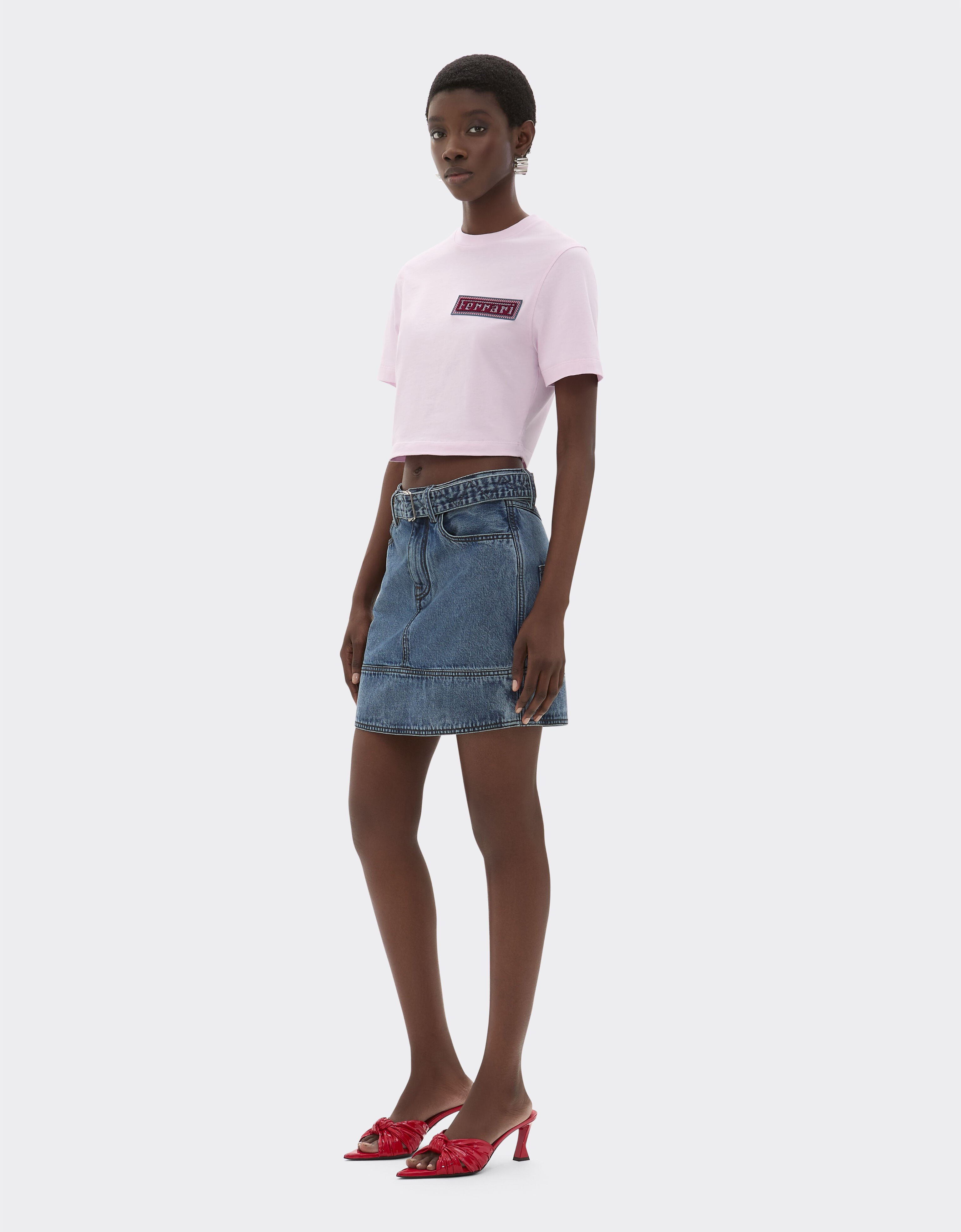 Ferrari Cropped T-shirt with Ferrari patch Wisteria 22837f