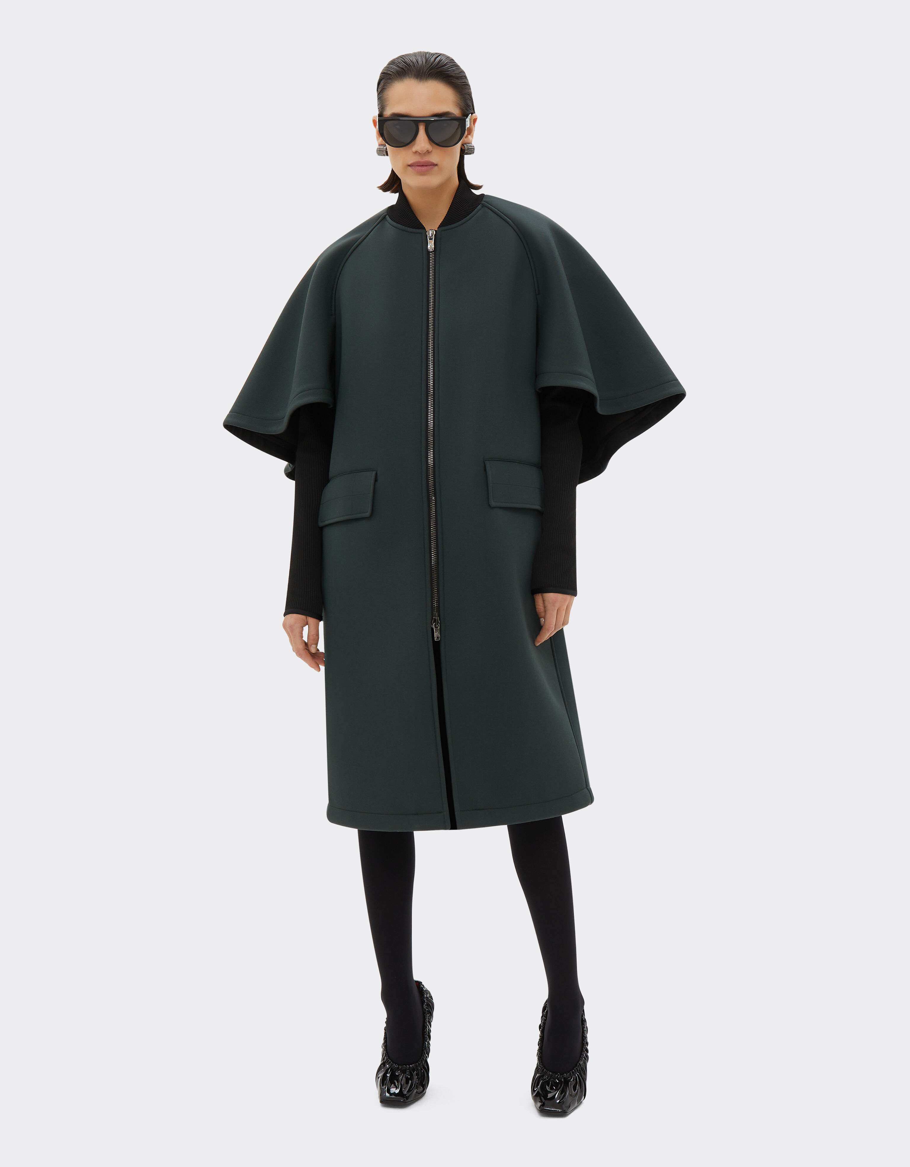 Cappotto mantella in lana accoppiata effetto scuba in Verde Militare da Donna Ferrari
