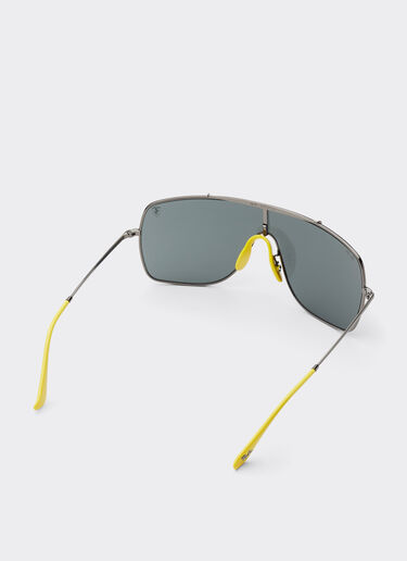 Ferrari Ray-Ban für Scuderia Ferrari RB3697MF in Metall Gewehrlaufgrau mit dunkelgrauen Gläsern Dunkelgrau F1506f
