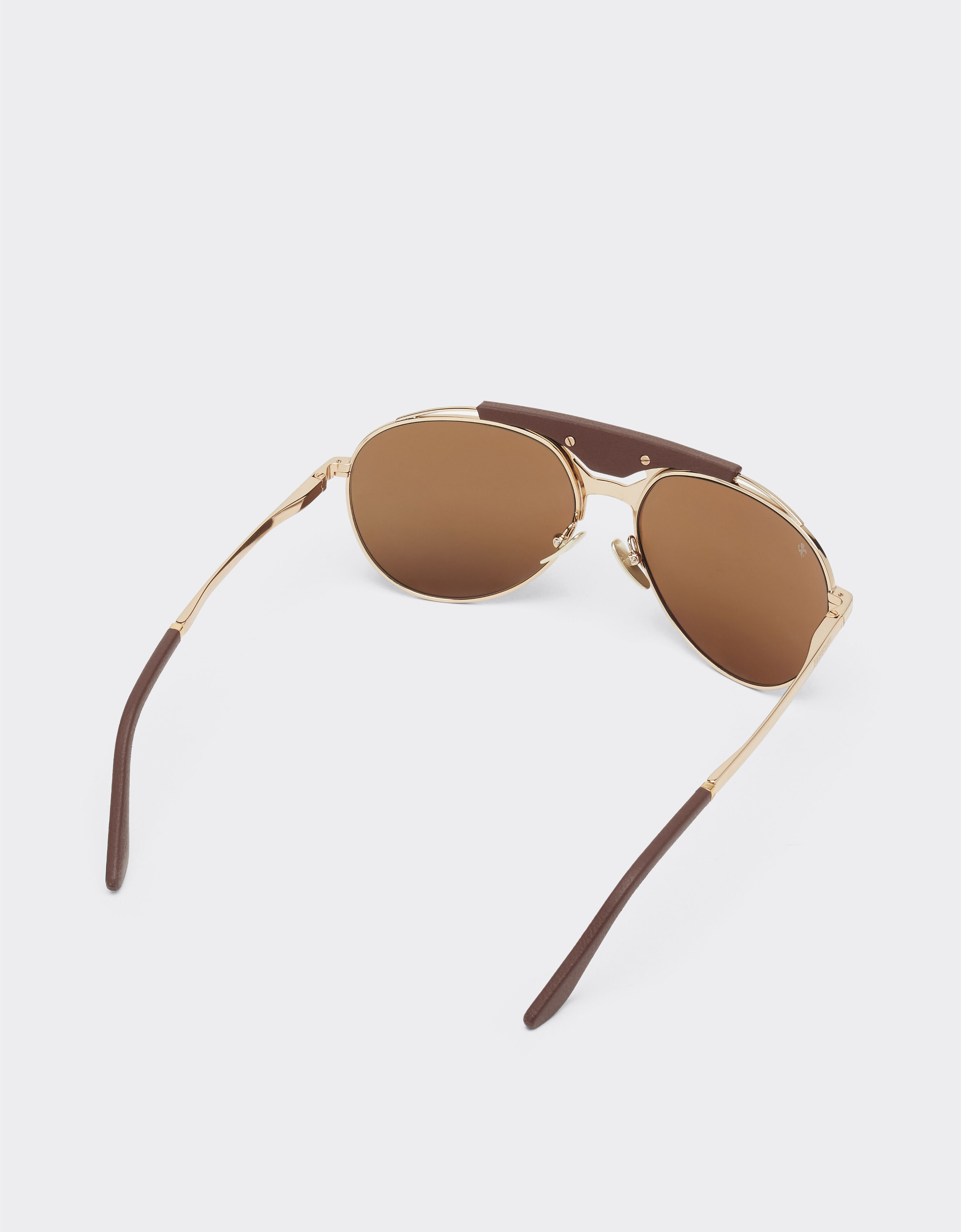 Ferrari Ferrari sunglasses in gold-tone metal and leather with polarised brown lenses Satin Gold LA02Ef