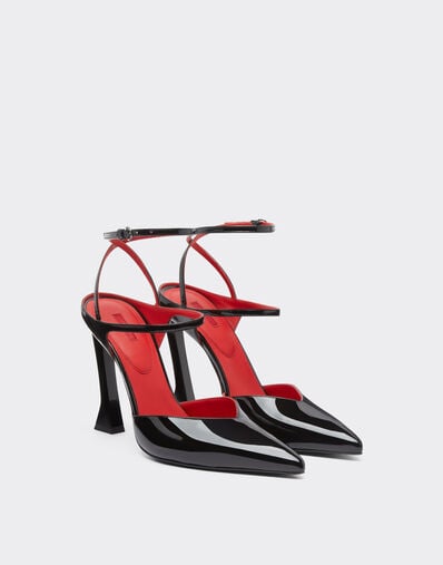 Ferrari Zapato de salón de charol Negro 22010f