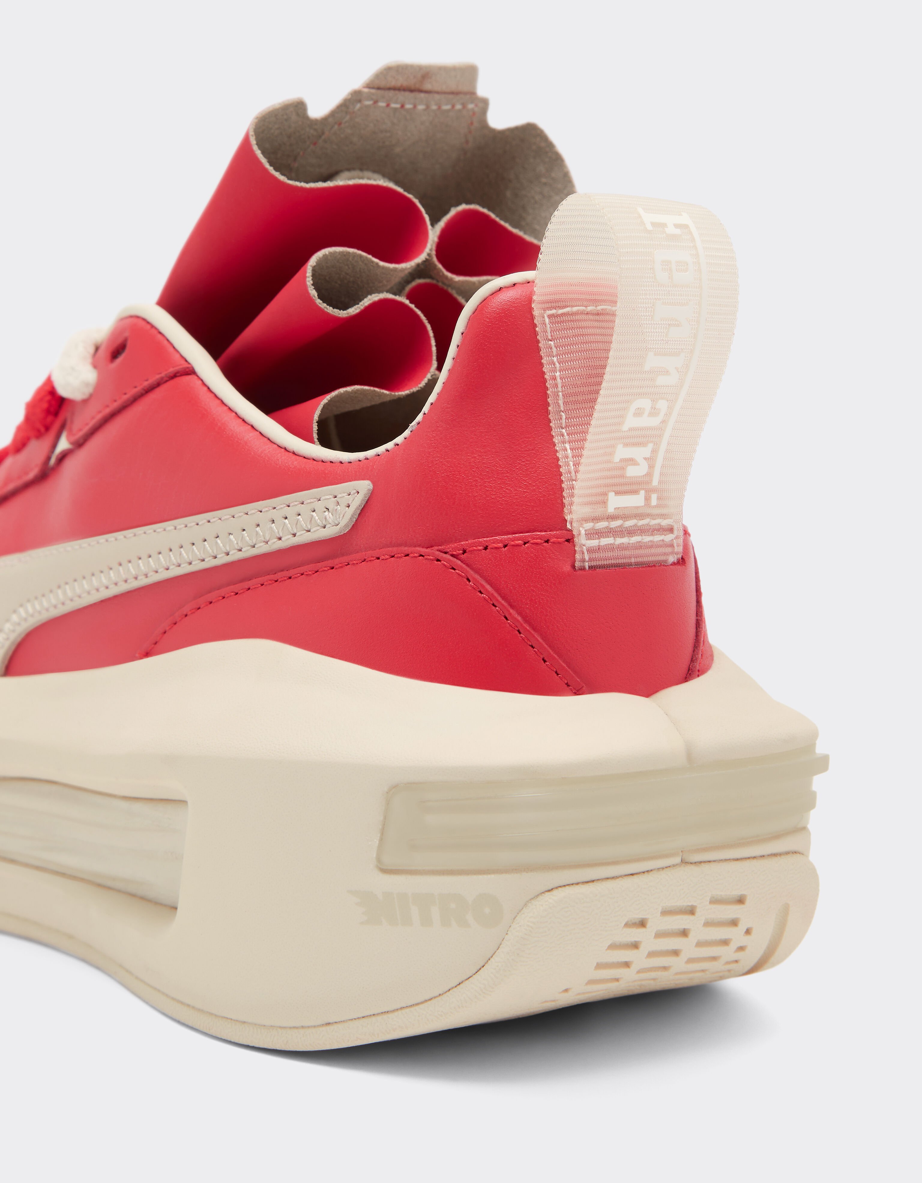 Ferrari Puma for Ferrari Ultimate Nitro trainers Red LA061f