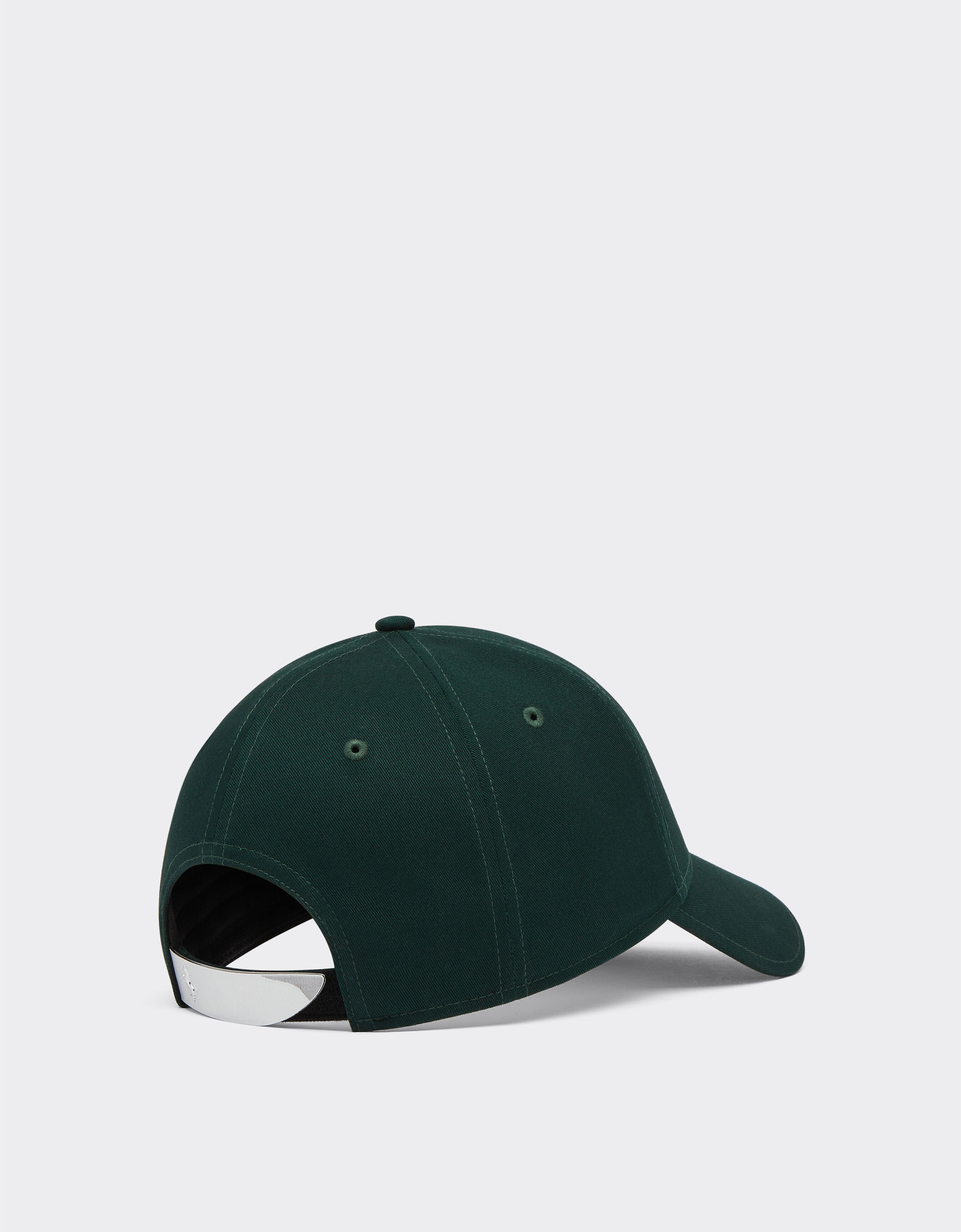 Ferrari Baseball cap in cotone con logo gommato Verde Militare 20403f