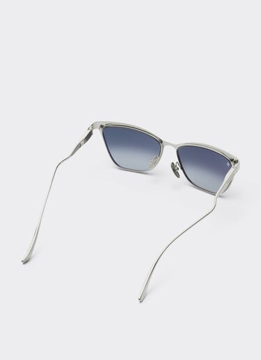 Ferrari Lunettes de soleil Ferrari en métal argenté avec verres gris cristal dégradés Silver LA0L0f
