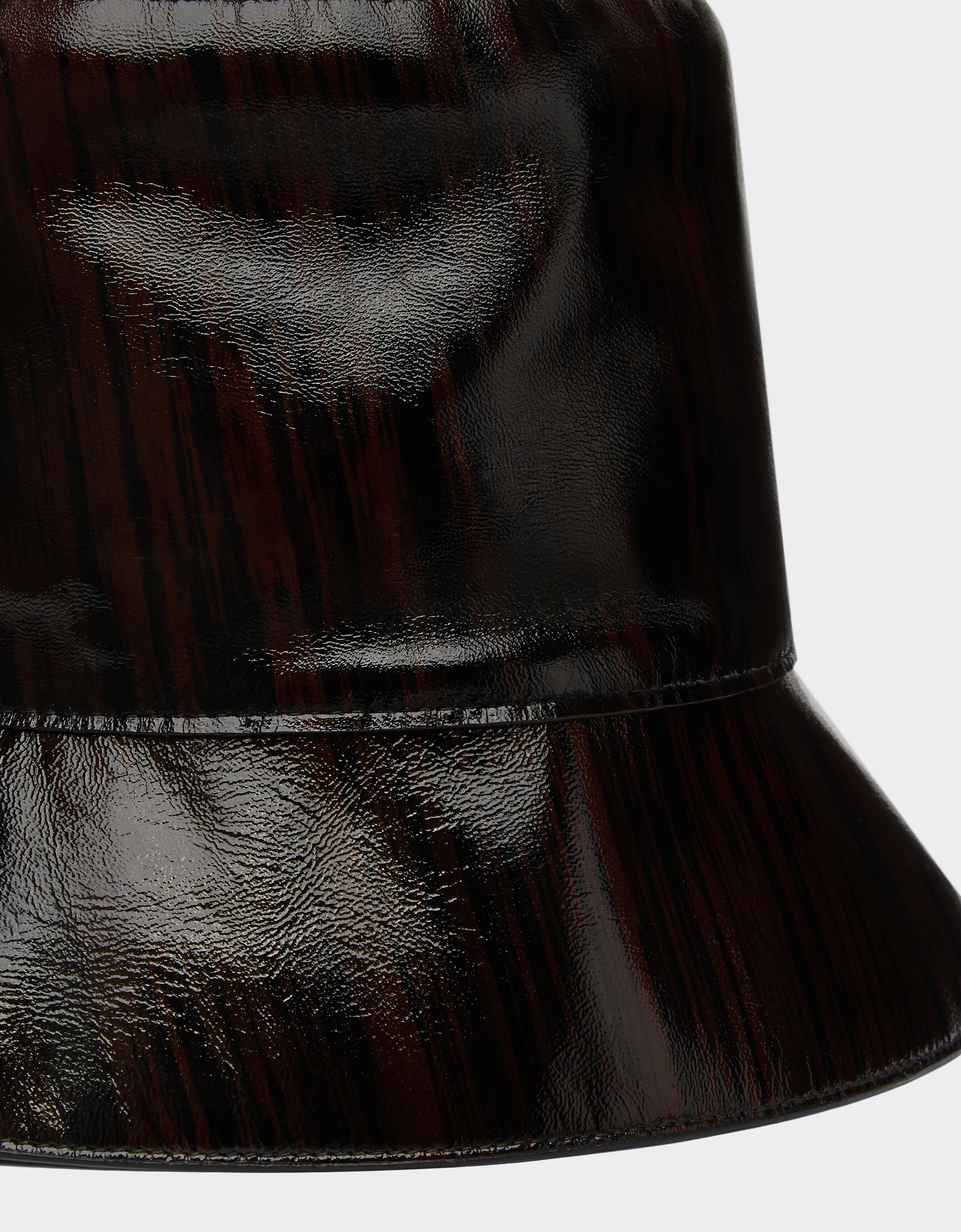 Bucket Hat aus Glanzleder mit Brushed Motiv in Dark Brown Ferrari