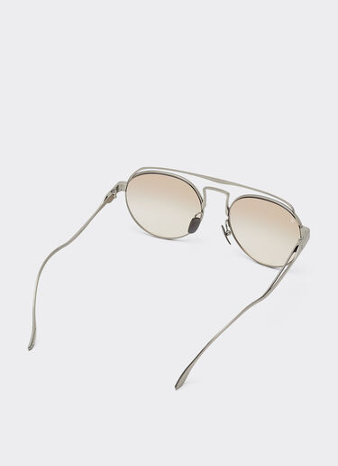 Ferrari Ferrari sunglasses in brushed graytitanium with brown gradient lenses Ingrid LA0EMf