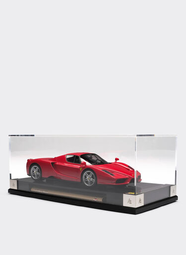 Ferrari Ferrari Enzo model in 1:18 scale Red L7814f