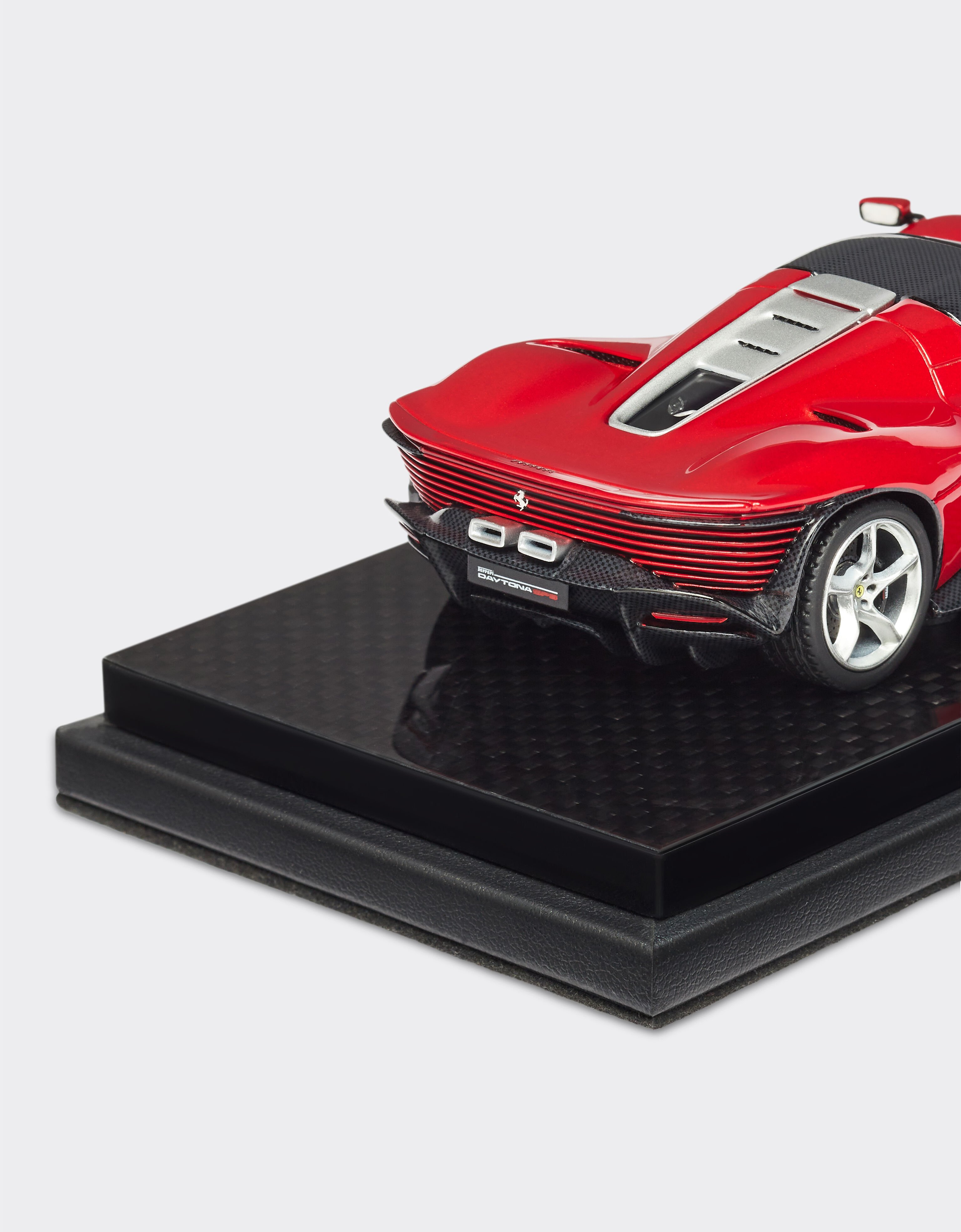 Ferrari Modellino Ferrari Daytona SP3 in scala 1:43 Rosso Corsa 47573f