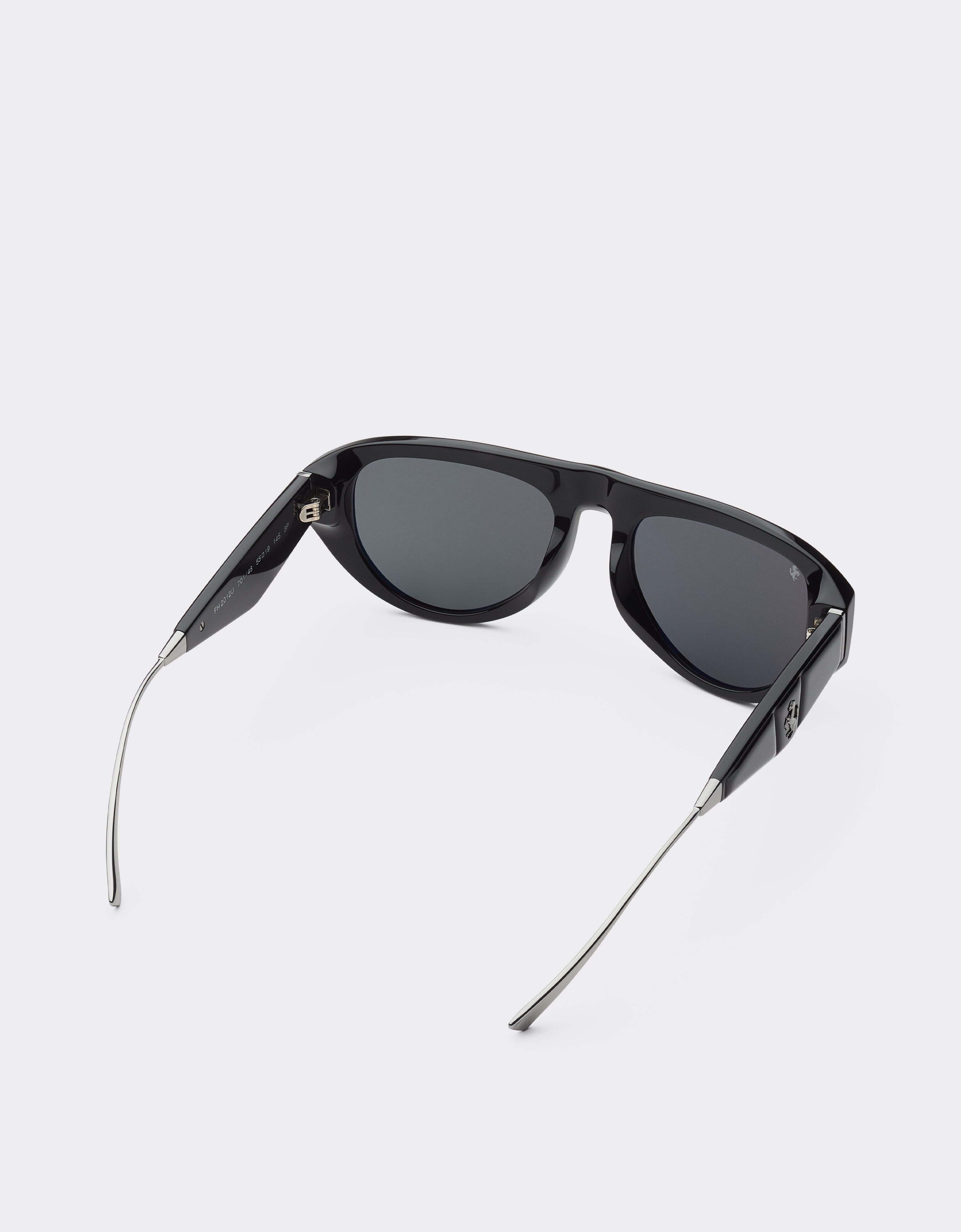 Ferrari Ferrari sunglasses in black acetate with polarised grey lens Black F1548f