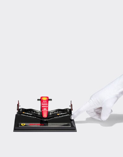 Ferrari Ferrari SF23 nose model in 1:12 scale Red F1608f