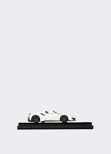 Ferrari Ferrari 488 Pista Spider 1:43スケール モデルカー オプティカルホワイト 46668f