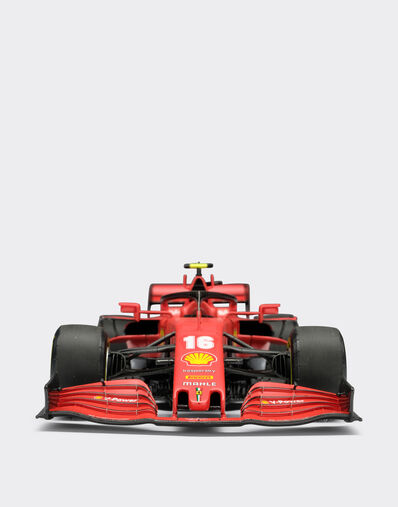Ferrari Ferrari SF1000 model in 1:18 scale Red F0066f