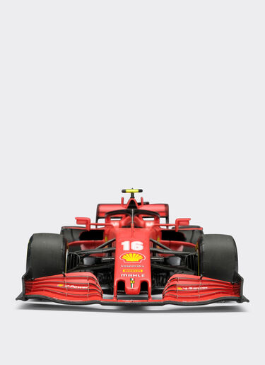 Ferrari Ferrari SF1000 model in 1:18 scale Red F0066f