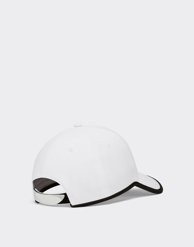 Ferrari Gorra de béisbol con Cavallino Rampante en metal Optical White 20815f