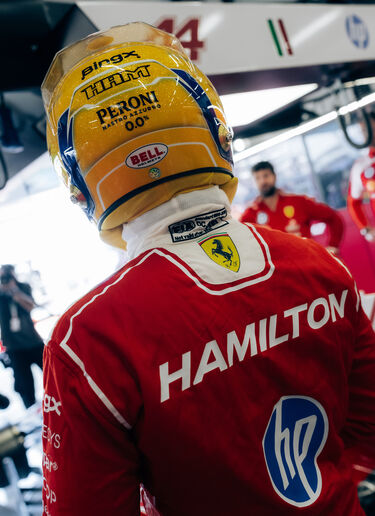 Lewis Hamilton Silverstone Special Edition 2026 Helmet, 1:1 scale Ferrari Lewis Hamilton Silverstone Special Edition 2026 Helmet, 1:1 scale Multicolore LO0R2658EXT0001f