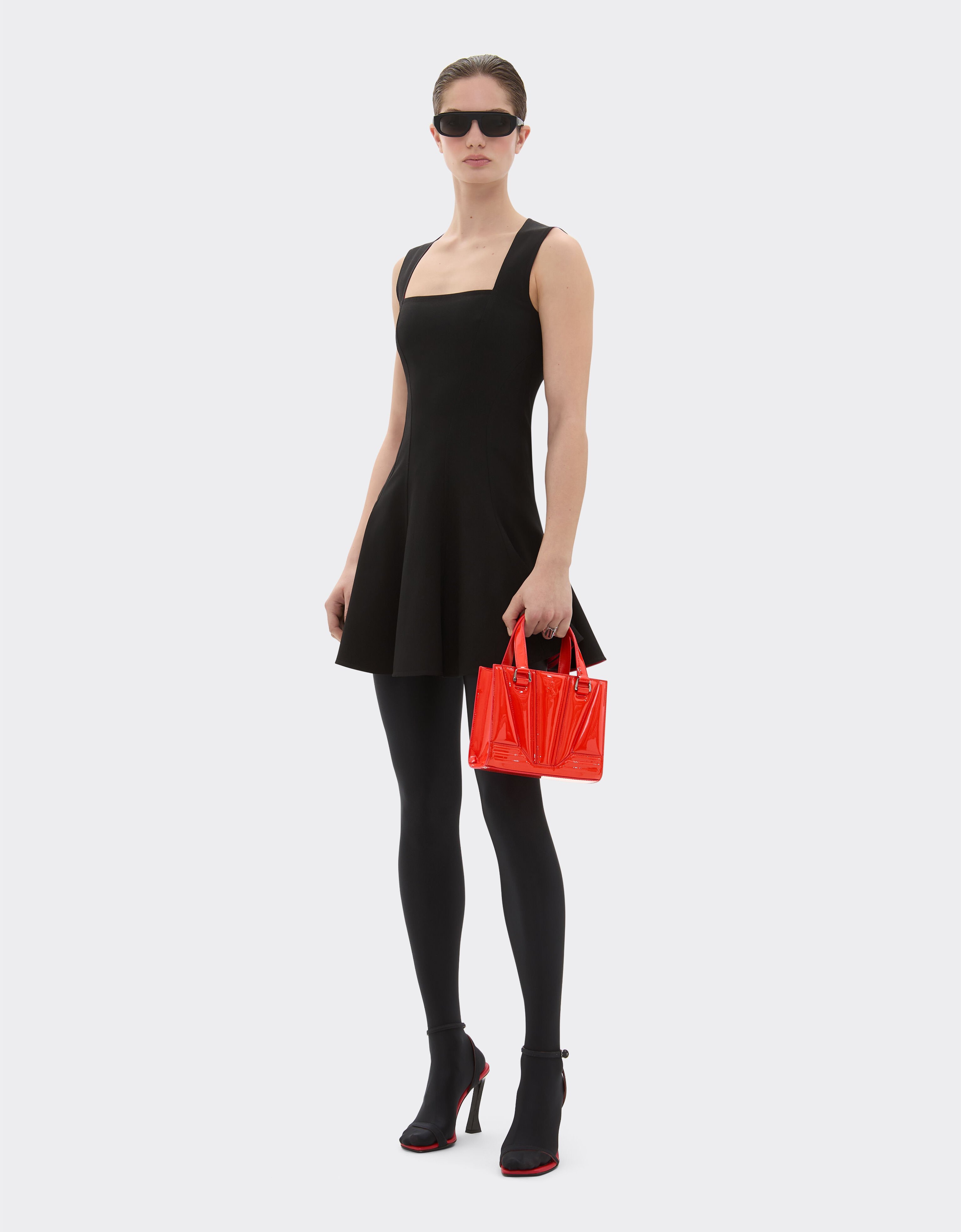 Ferrari Sac tote Ferrari GT mini en cuir verni brillant avec Cheval cabré Rosso Dino 20185f