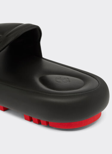 Ferrari 涂层皮革凉拖鞋 黑色 21122f