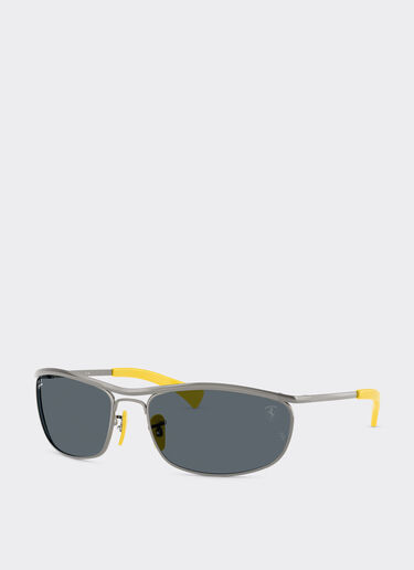 Ferrari Ray-Ban pour Scuderia Ferrari RB3819M en métal gris acier avec verres bleus Gunmetal LA0JRf