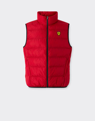 Ferrari Gesteppte Nylonweste mit Ferrari-Wappen Rosso SWMVT0001WNY0003f