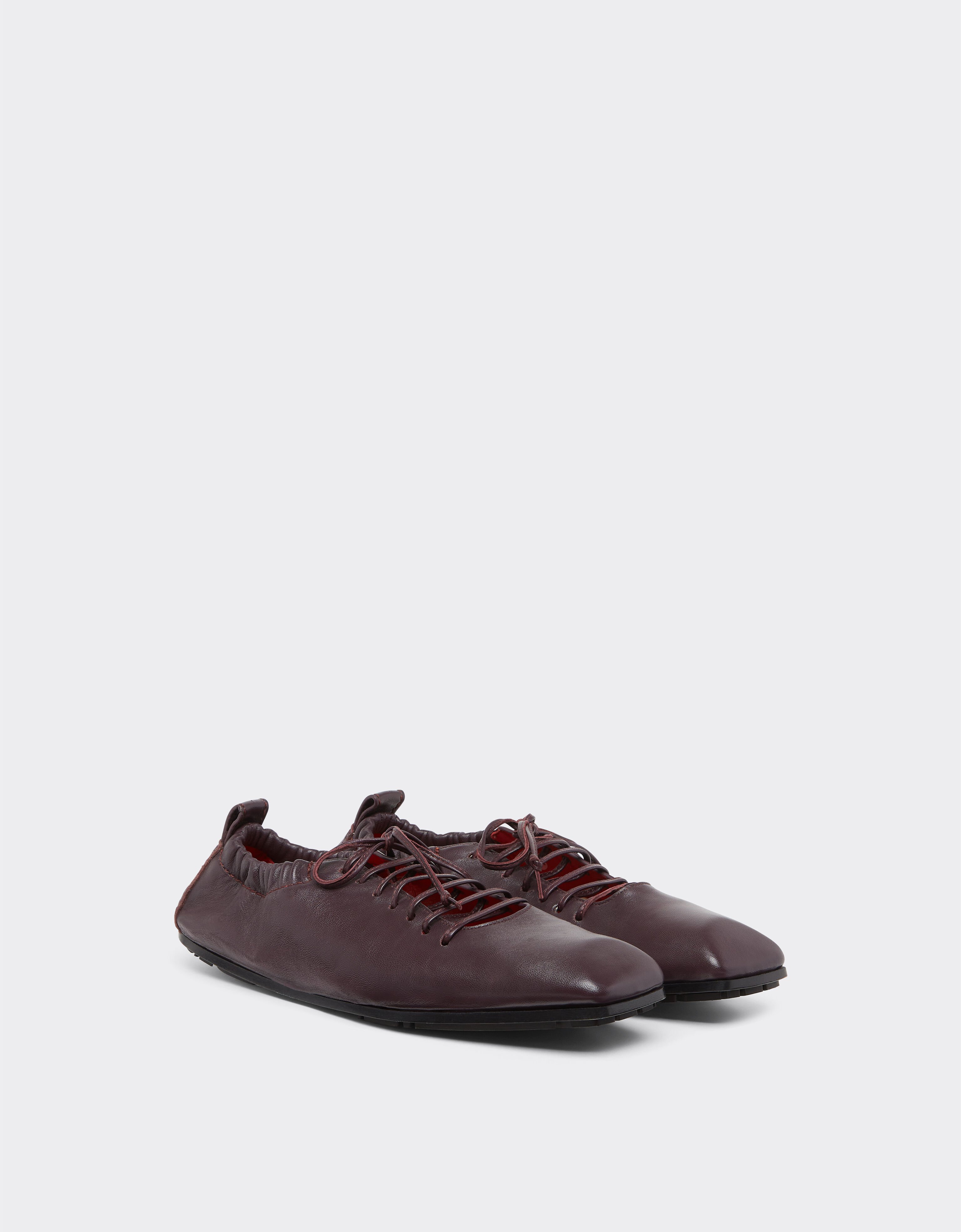 Ferrari Bailarina de piel con cordones Rojo Maison 22316f