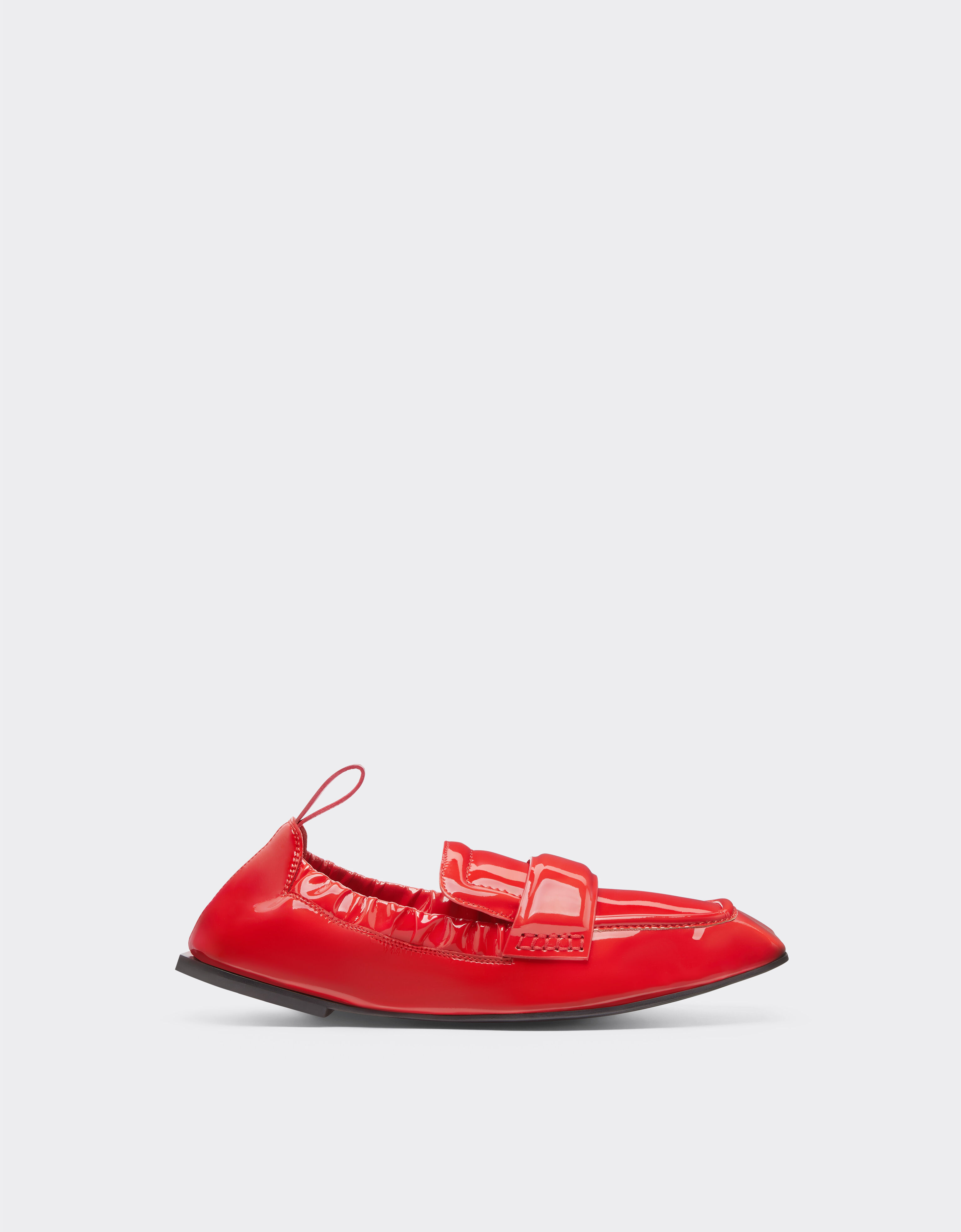 Ferrari Loafer in patent leather Rosso Dino 22022f