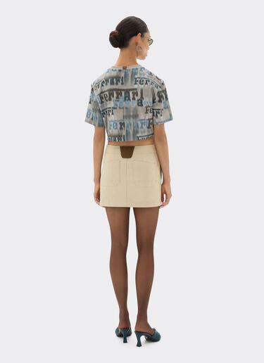 Ferrari Cropped T-shirt with Ferrari Ikat print Beige 22829f