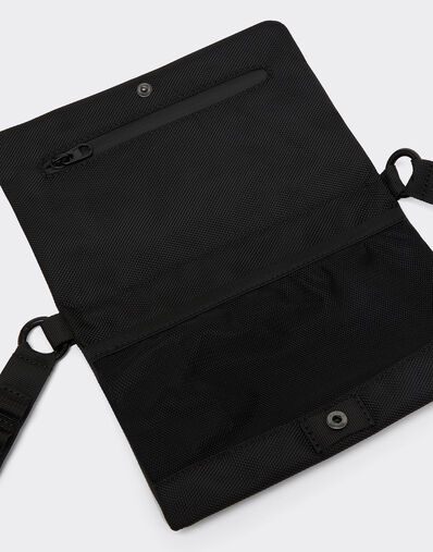 Crossbody bag with Ferrari Scudetto Nero SBNBP0017HMM0032f
