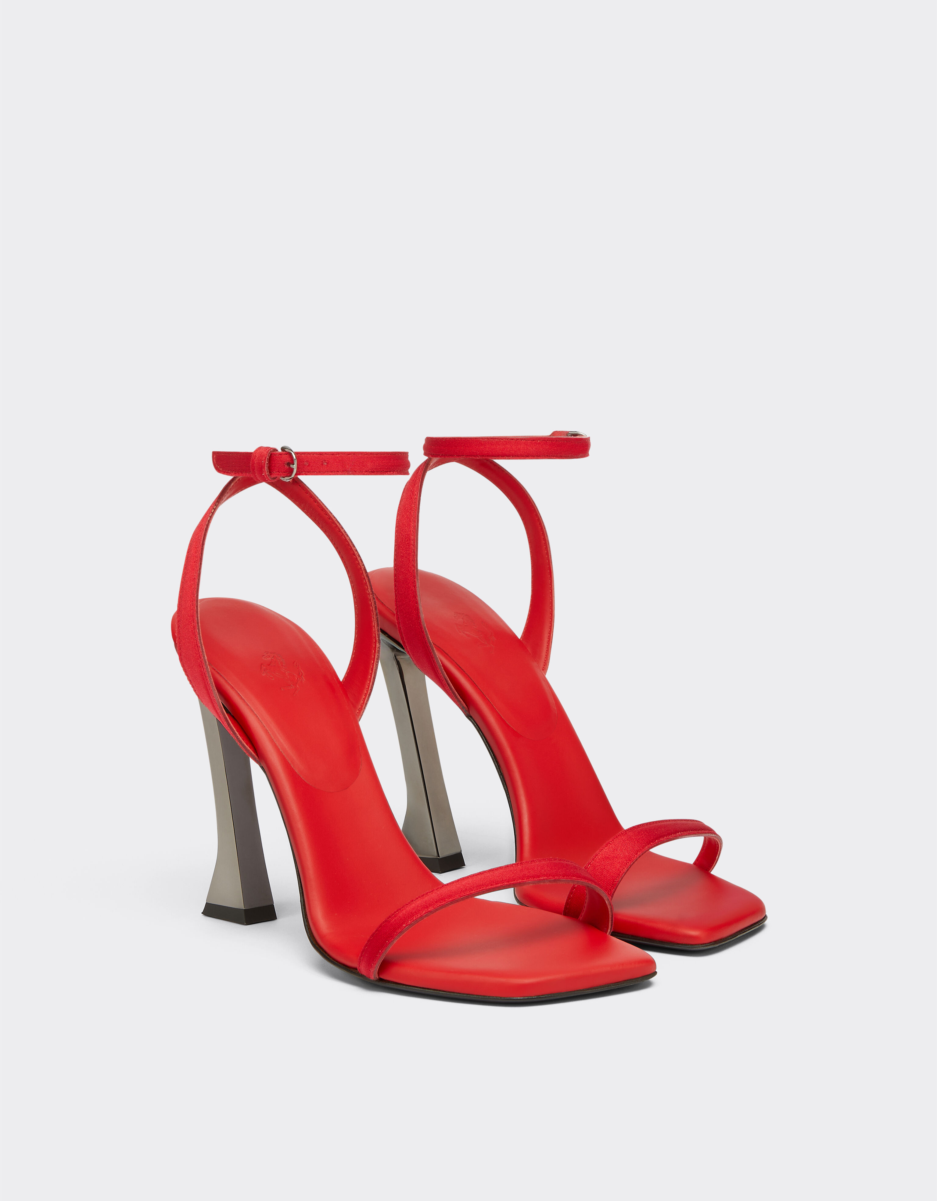 Sandalo rosso tacco hotsell