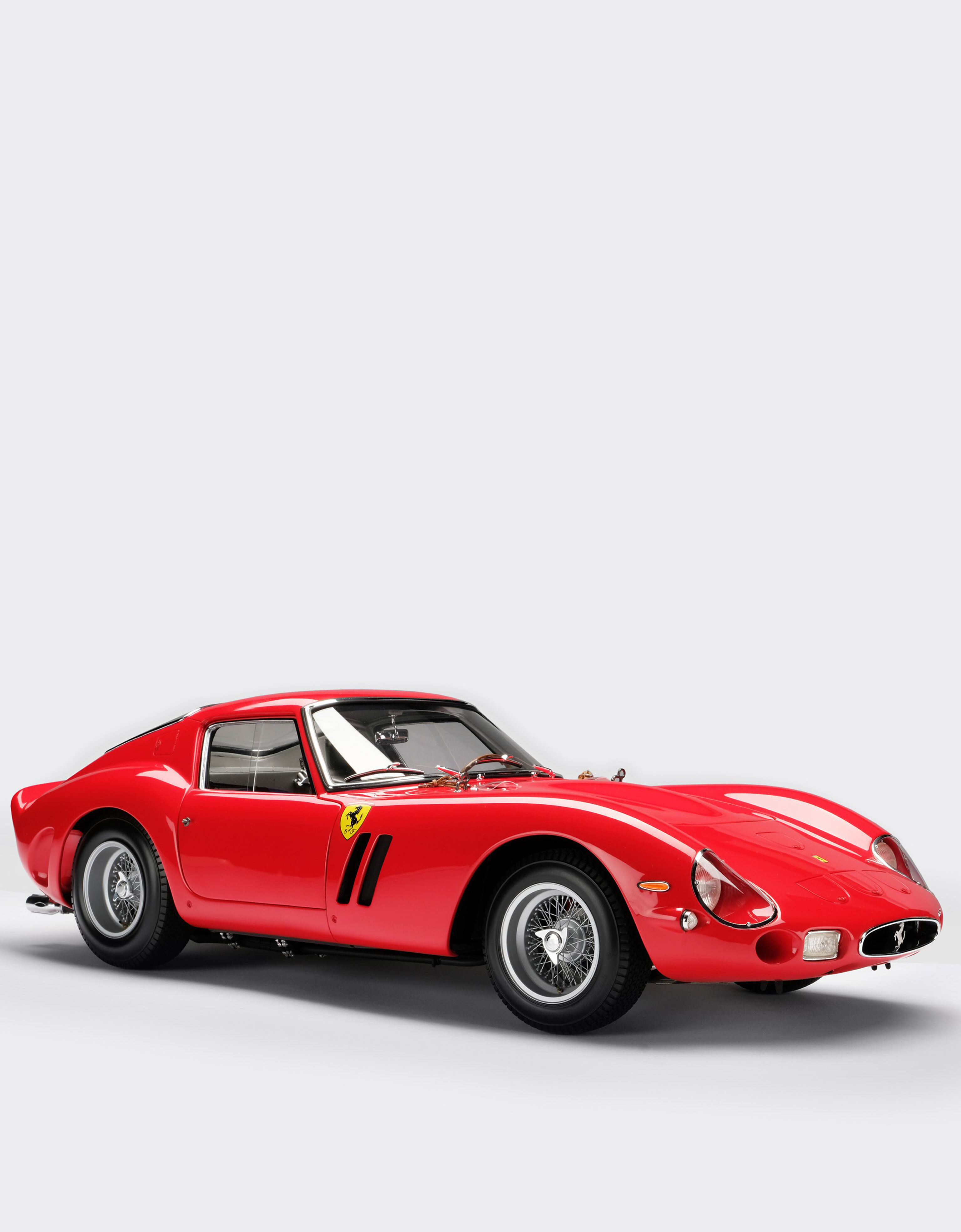 ${brand} Maqueta Ferrari 250 GTO a escala 1:8 ${colorDescription} ${masterID}