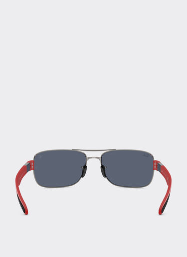 Ferrari Ray-Ban for Scuderia Ferrari RB3763M in metallo canna di fucile e plastica rossa con lenti grigio scuro Ingrid LA01If