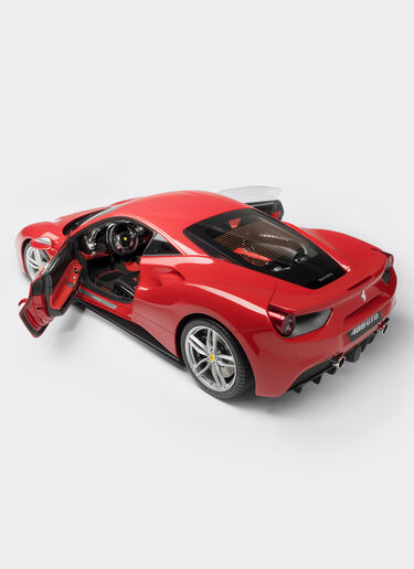 Ferrari Ferrari 488 GTB モデルカー 1:8 スケール マルチカラー L5890f
