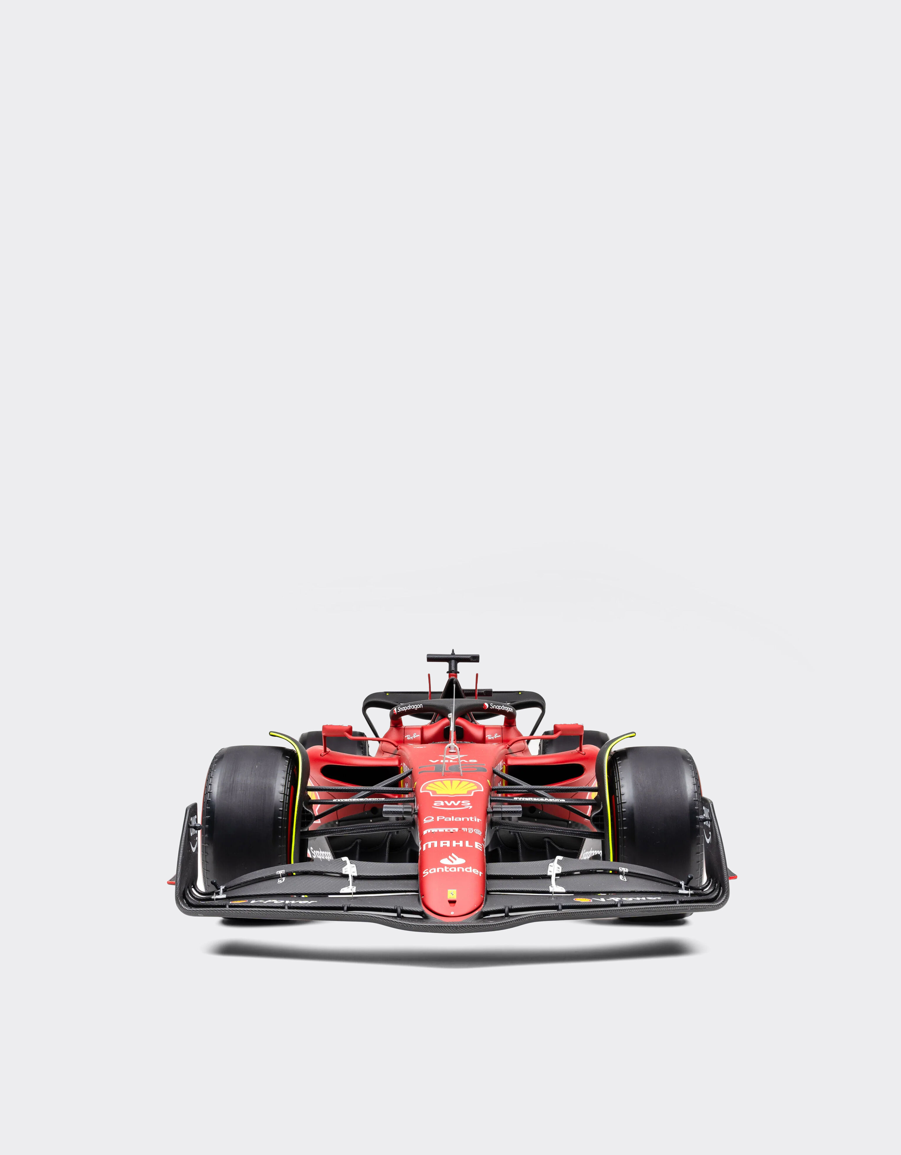 Ferrari Modello Ferrari F1-75 Charles Leclerc in scala 1:18 Rosso Corsa F0884f
