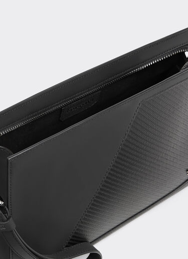 Ferrari Pouch in leather and carbon fibre Black 22200f