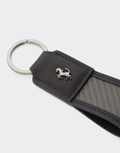 Ferrari Leather and carbon fiber keychain Black 20629f