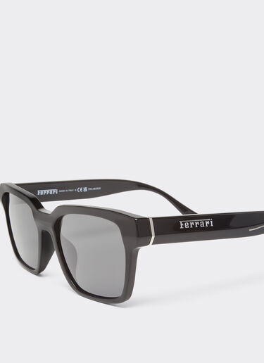Ferrari Ferrari sunglasses in black acetate with polarised grey lens Black F1544f