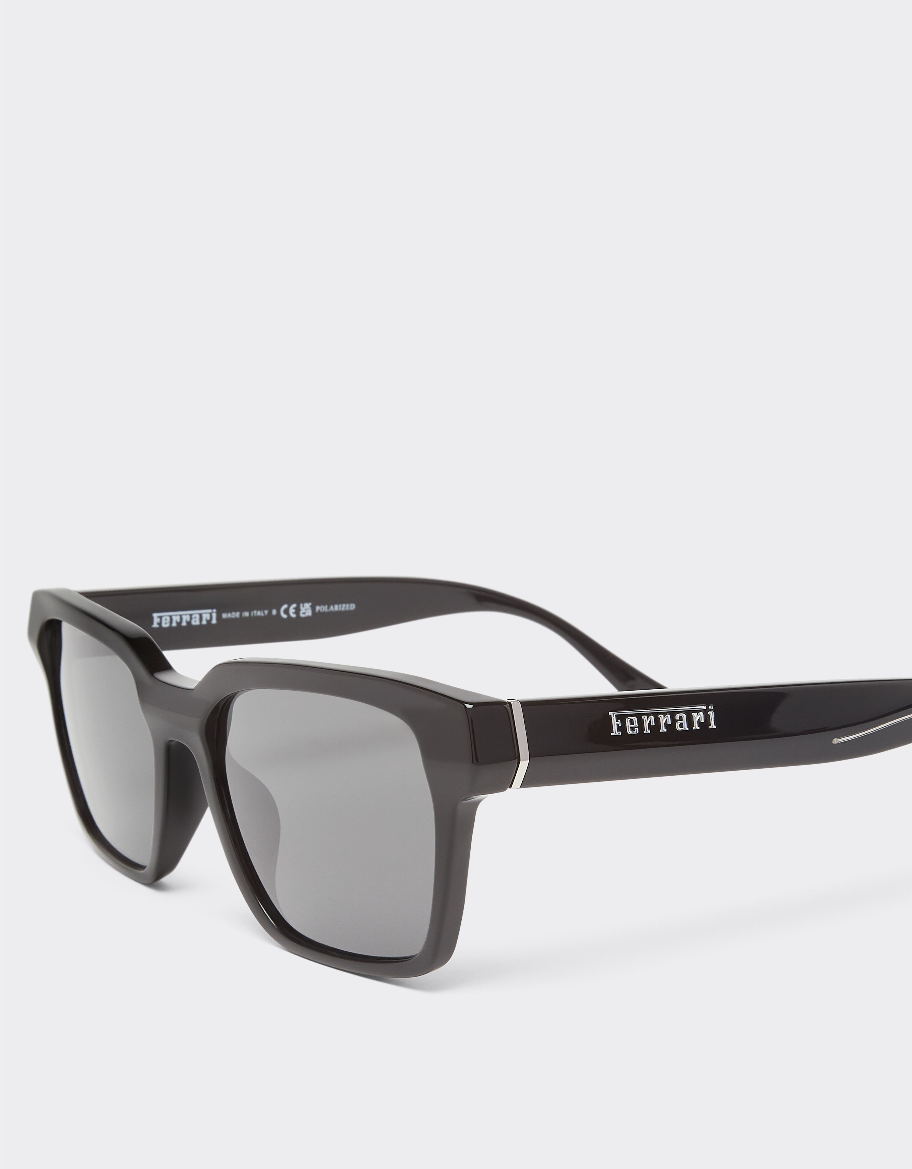 Ferrari Ferrari sunglasses in black acetate with polarised grey lens Black F1544f