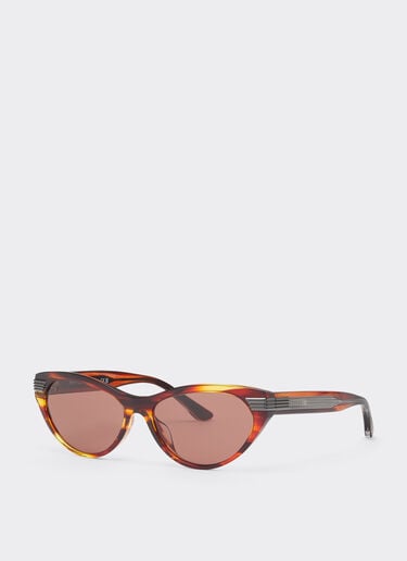 Gafas de sol Ferrari de acetato marrón a rayas con cristales marrones Ferrari Gafas de sol Ferrari de acetato marrón a rayas con cristales marrones Marrón LA0EYf