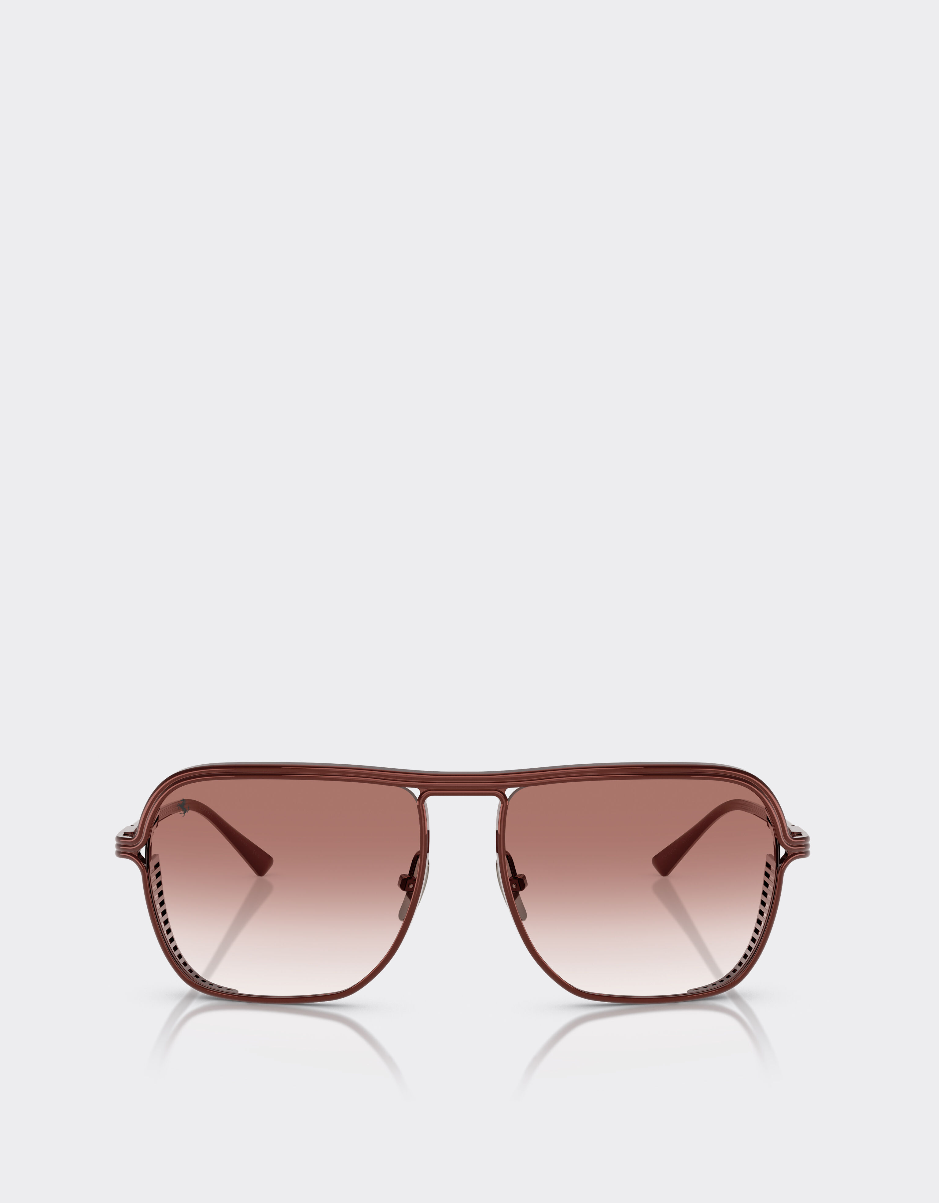 Ferrari Lunettes de soleil Ferrari en titane bordeaux avec verres dégradés bordeaux Bordeaux F1527f