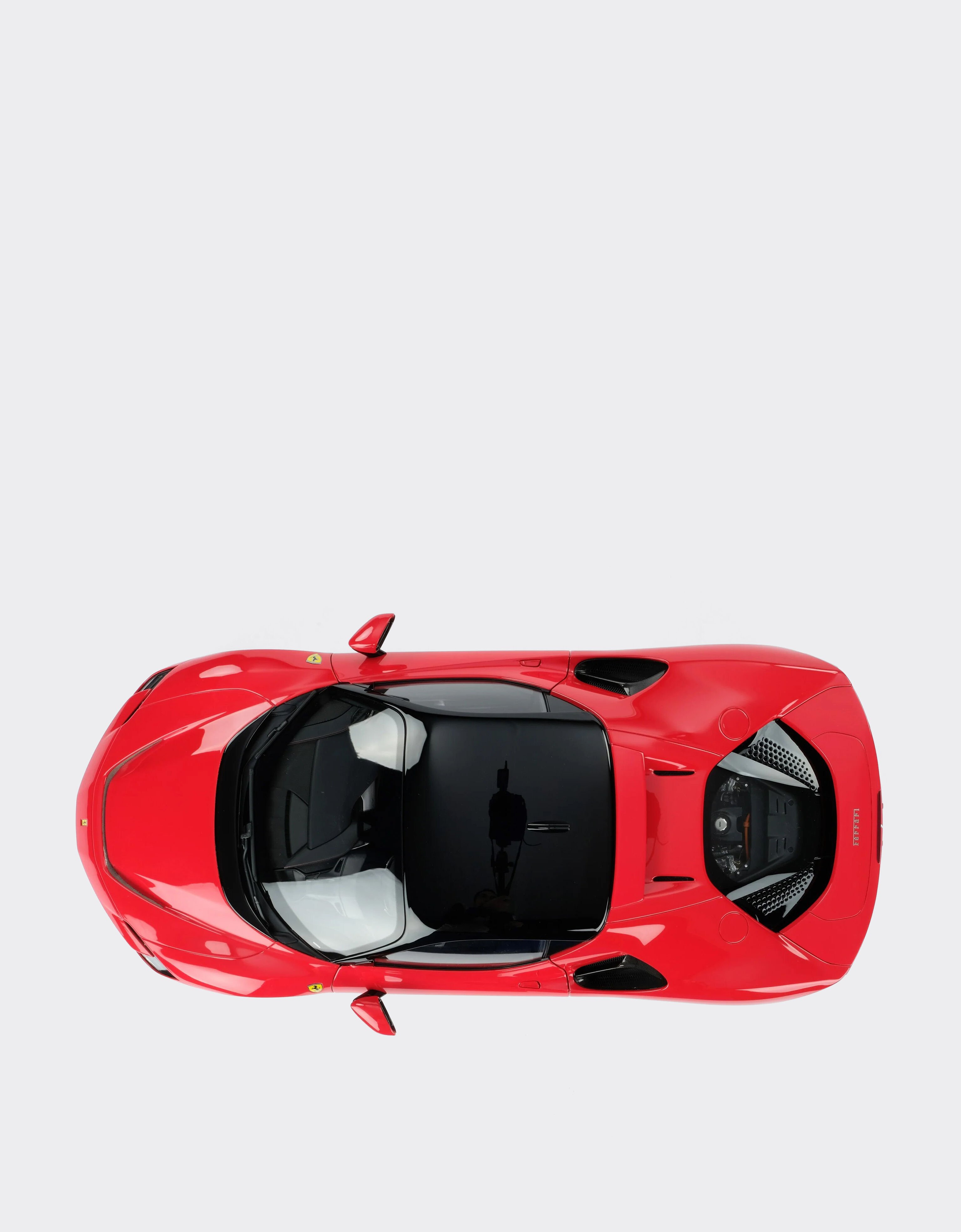 Ferrari 1:8-scale model SF90 Stradale Red F0074f