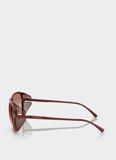 Ferrari Lunettes de soleil Ferrari en titane bordeaux avec verres dégradés bordeaux Bordeaux F1527f