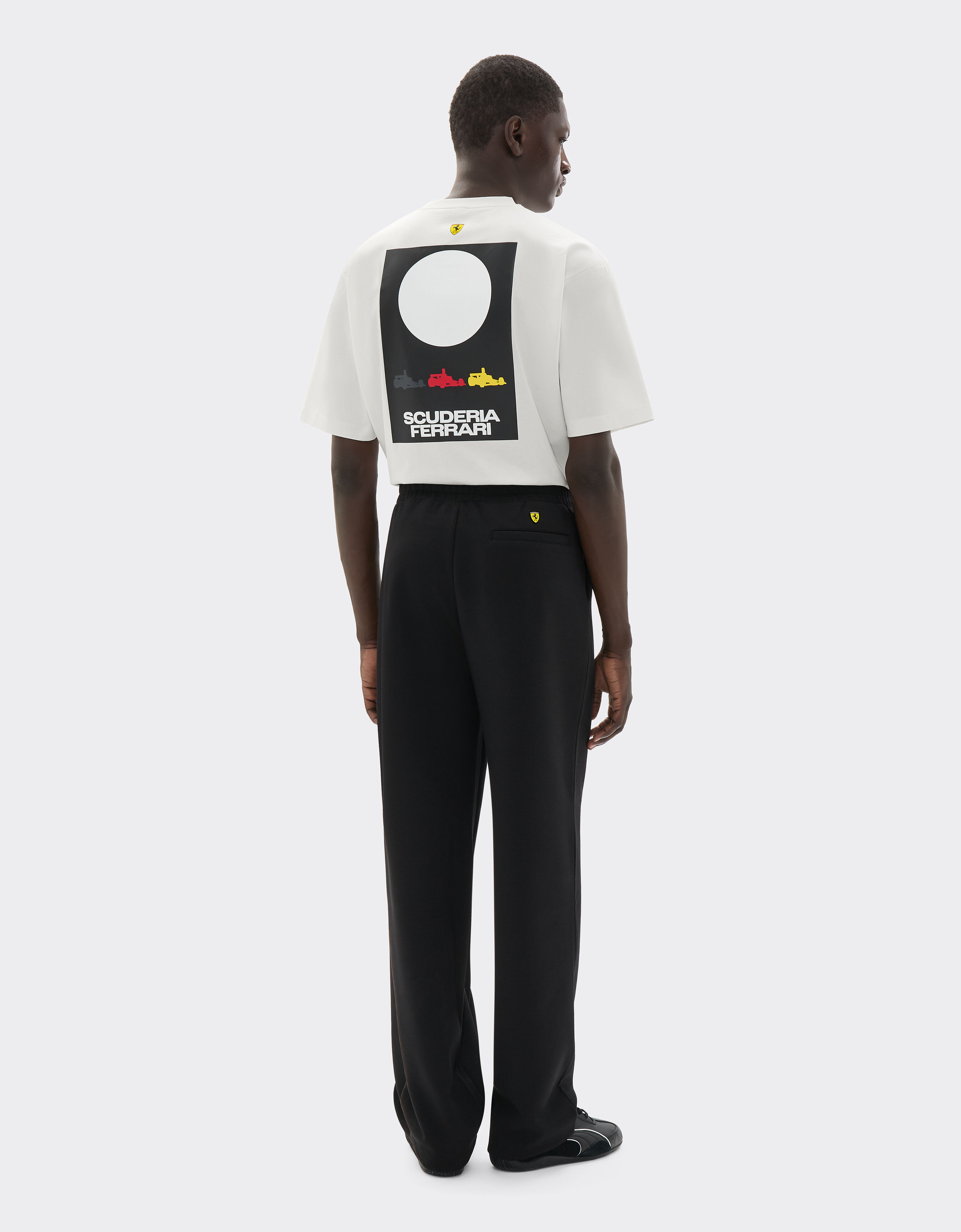  T-Shirt mit Scuderia-Ferrari-Grafik Avorio SJMTH0003JCO0016f