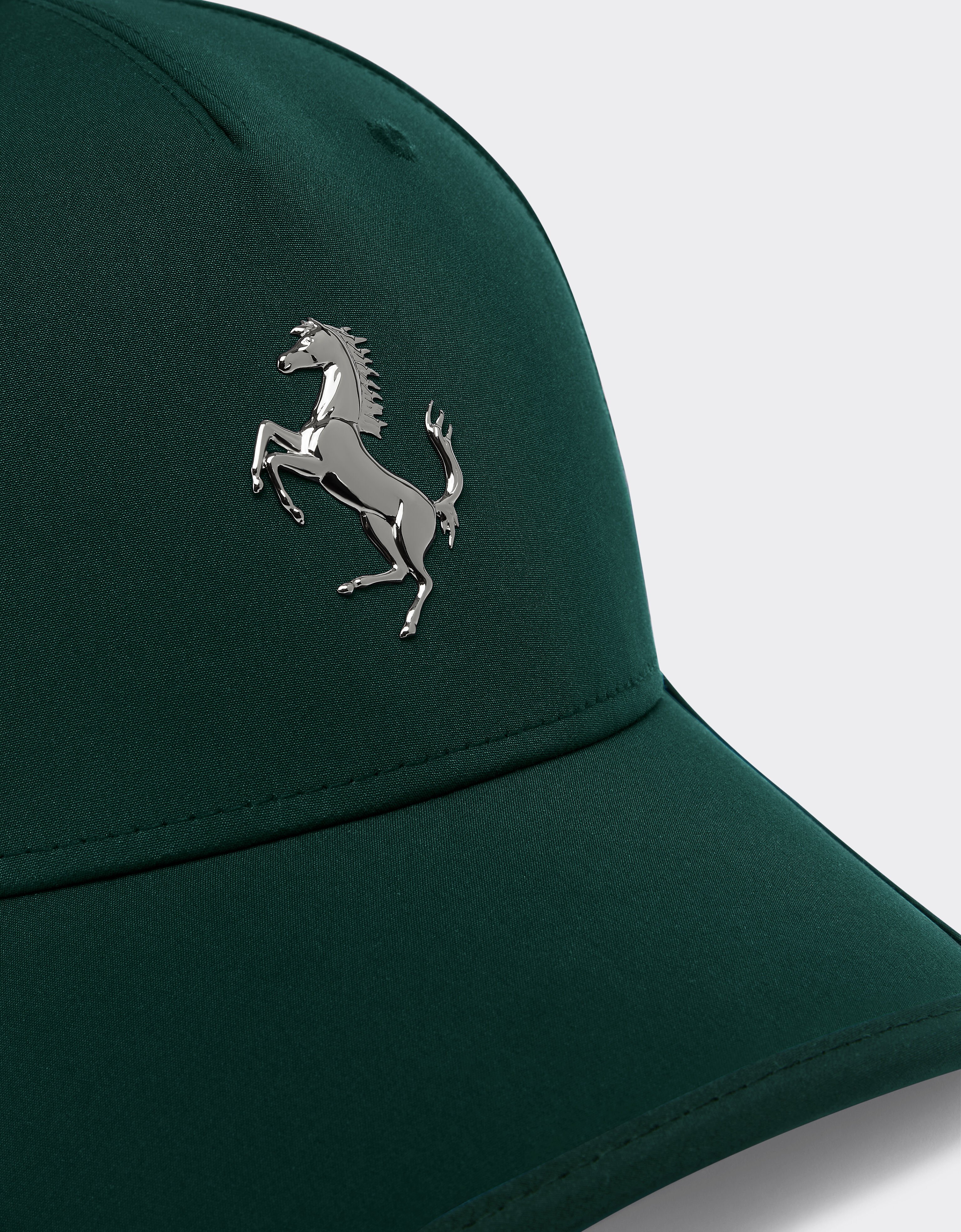 Ferrari Baseballkappe mit tänzelndem Pferd aus Metall Ficus Green 20815f