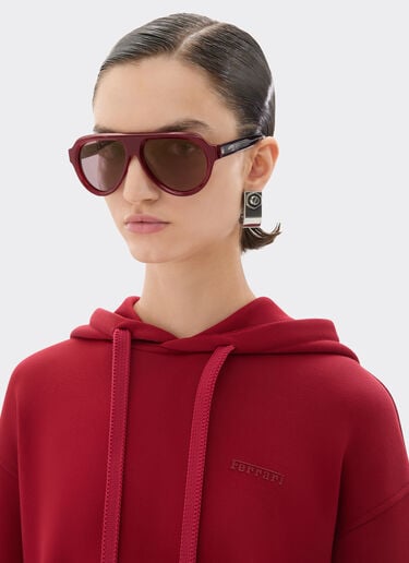 Ferrari sunglasses in opal red acetate with gold mirrored violet polarized lenses Ferrari Ferrari sunglasses in opal red acetate with gold mirrored violet polarized lenses Dark Red LA0EVf