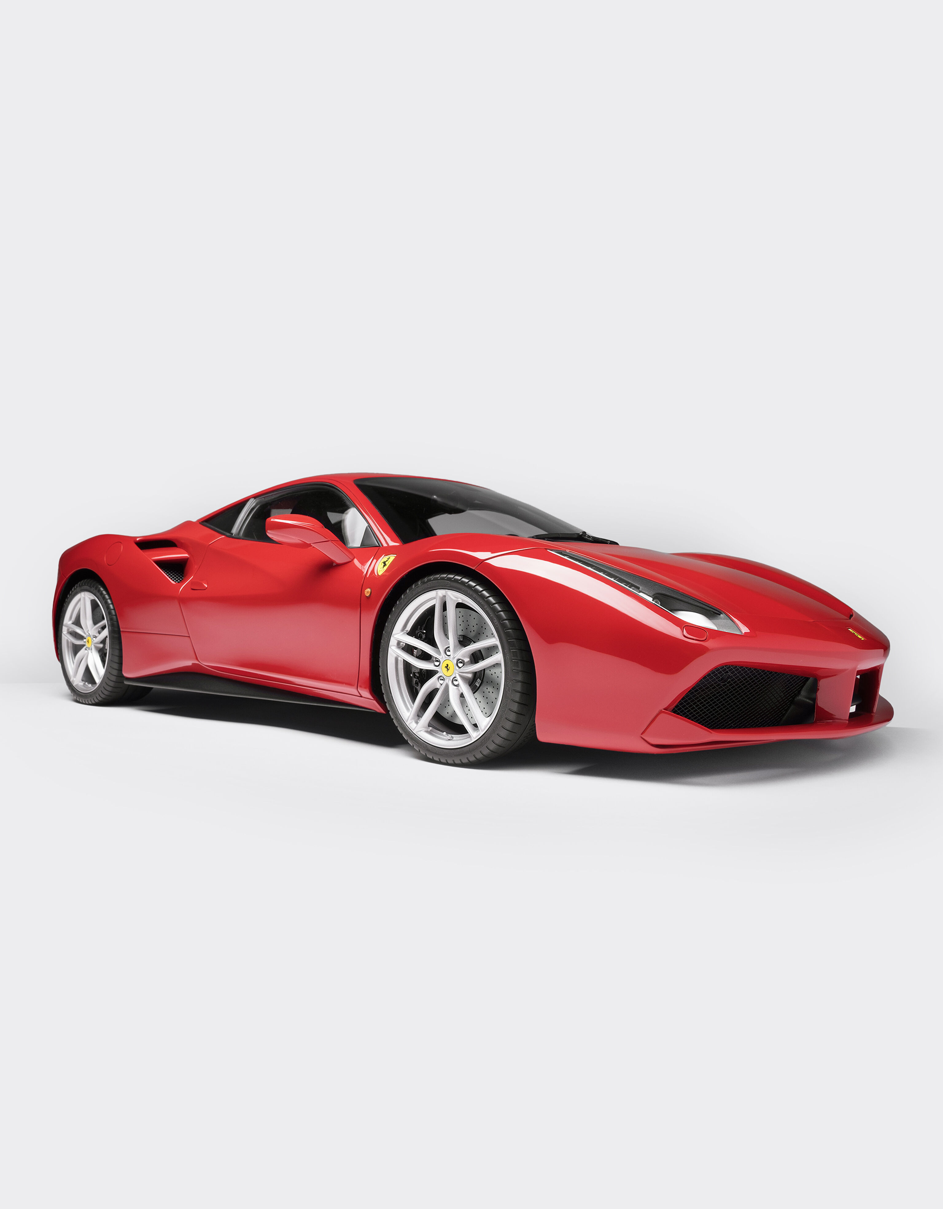 ${brand} Ferrari 488 GTB model in 1:8 scale ${colorDescription} ${masterID}