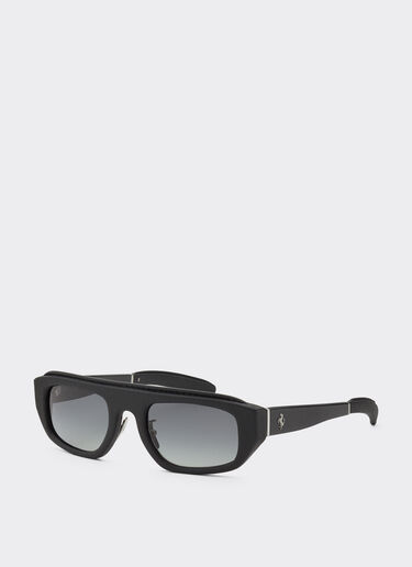 Ferrari Lunettes de soleil Ferrari en acétate et cuir noir avec verres polarisants grisés Noir F1541f