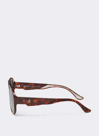 Ferrari Ferrari sunglasses in brown tortoiseshell acetate with polarised blue lenses Brown LA02Yf