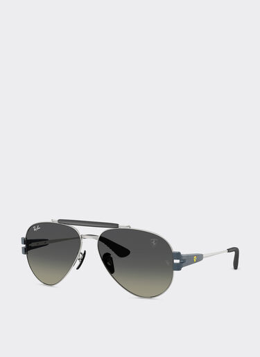 Ferrari Ray-Ban for Scuderia Ferrari RB3762M in metallo argento e azzurro opaco con lenti grigie sfumate Silver LA019f